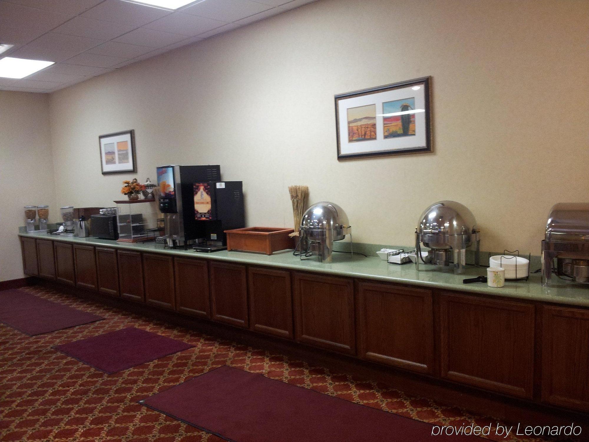 Days Inn By Wyndham Altus Bagian luar foto