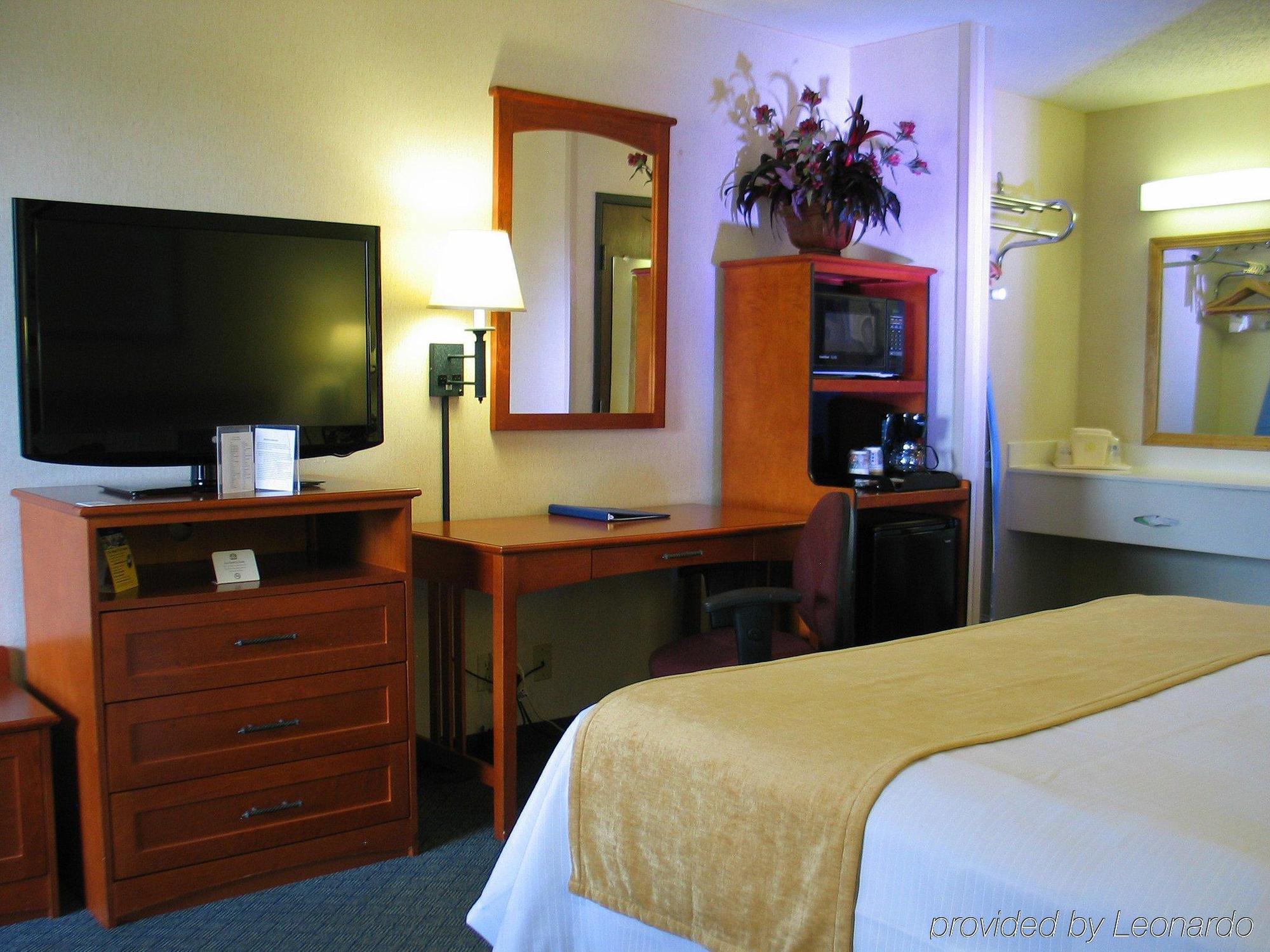 Days Inn By Wyndham Altus Bagian luar foto